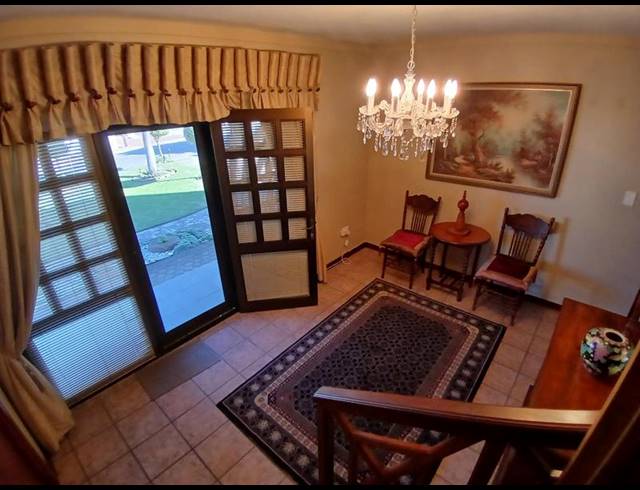 5 BEDROOM HOUSE FOR SALE IN STILBAAI-WES